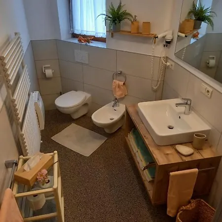 Ferienwohnungen Am Laerchenweg Sexten Exterior foto